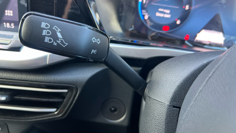 Ford Transit Connect 230 L2 Diesel 2.0 EcoBlue 102ps Limited Van